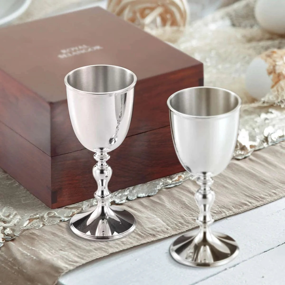 Sovereign Gift-boxed Goblet Pair