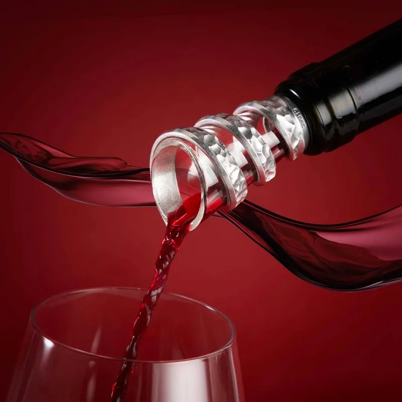 Wine Pourer