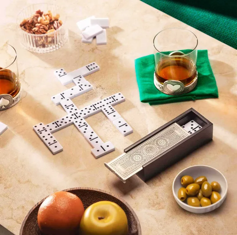 Ace Dominoes