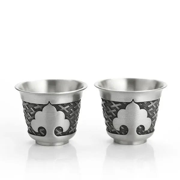 Four Gentlemen Wine Cup Pair