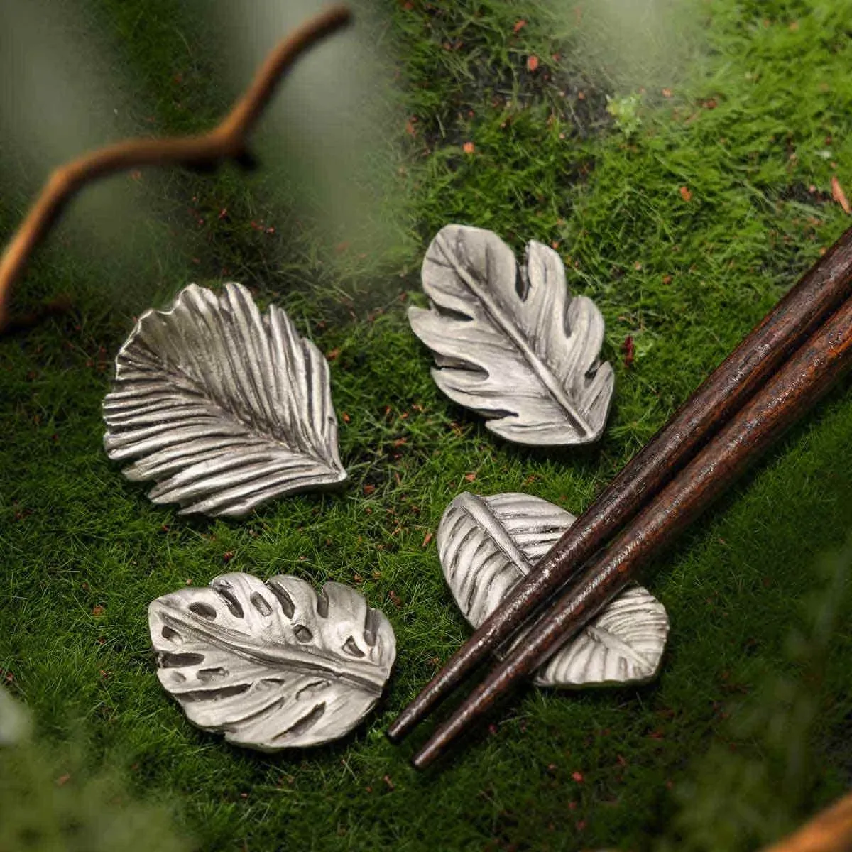 Set av Chopstickrester med Tropiske Blad, bilde 5