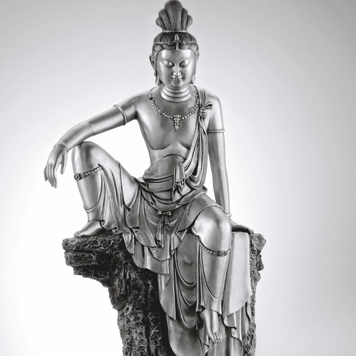 Celestial Blessings Guan Yin Figurine, bilde 5